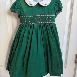 Anavini Green Smocked Christmas Floral Dress with White Collar
